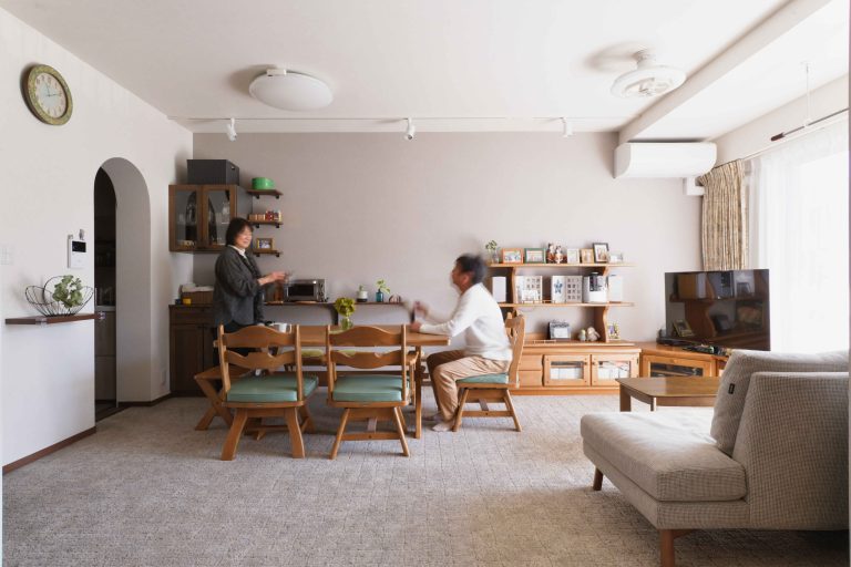築19年マンションリノベ | 家族との時間を美しく彩る　アーチが印象的な住まい