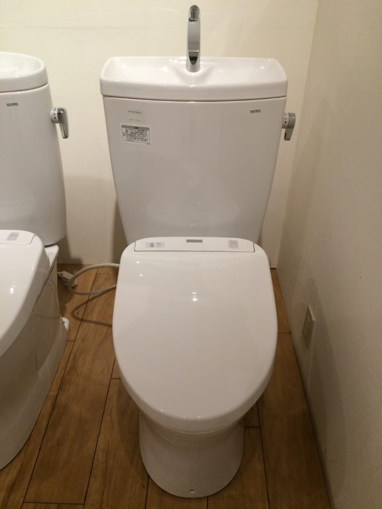 TOTO ピュアレストQR