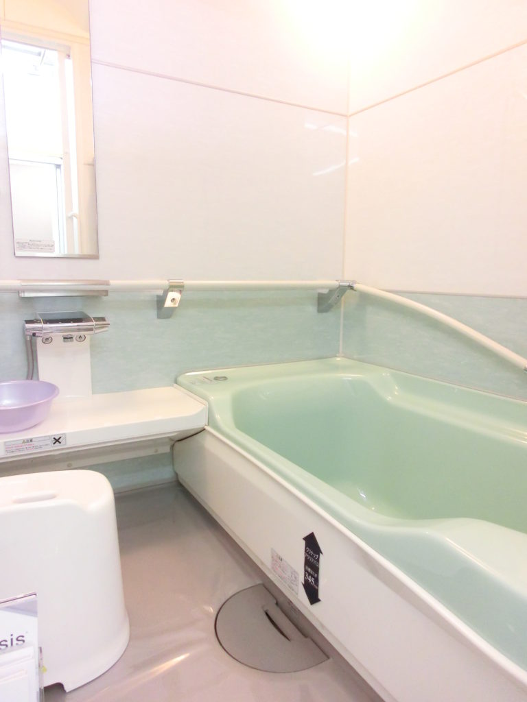 クリナップ アクリアバス