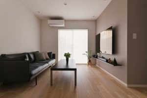 築30年戸建てリノベ | お気に入りのキッチンはそのままに。ホワイトオークのフローリングが映える家