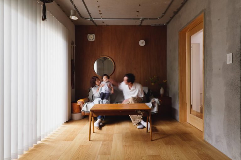 築31年戸建てリノベ | 無垢材×コンクリート。陶芸家のご夫婦と造る素材を活かしたリノベーション
