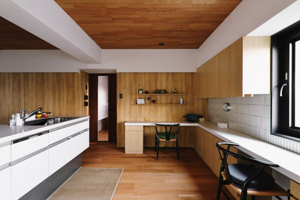 築30年マンションリノベ | 光と素材が調和する ナチュラルモダンリノベーション