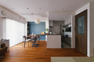 築29年マンションリノベ | 北欧 × ヴィンテージ。深まる色を愉しむ。