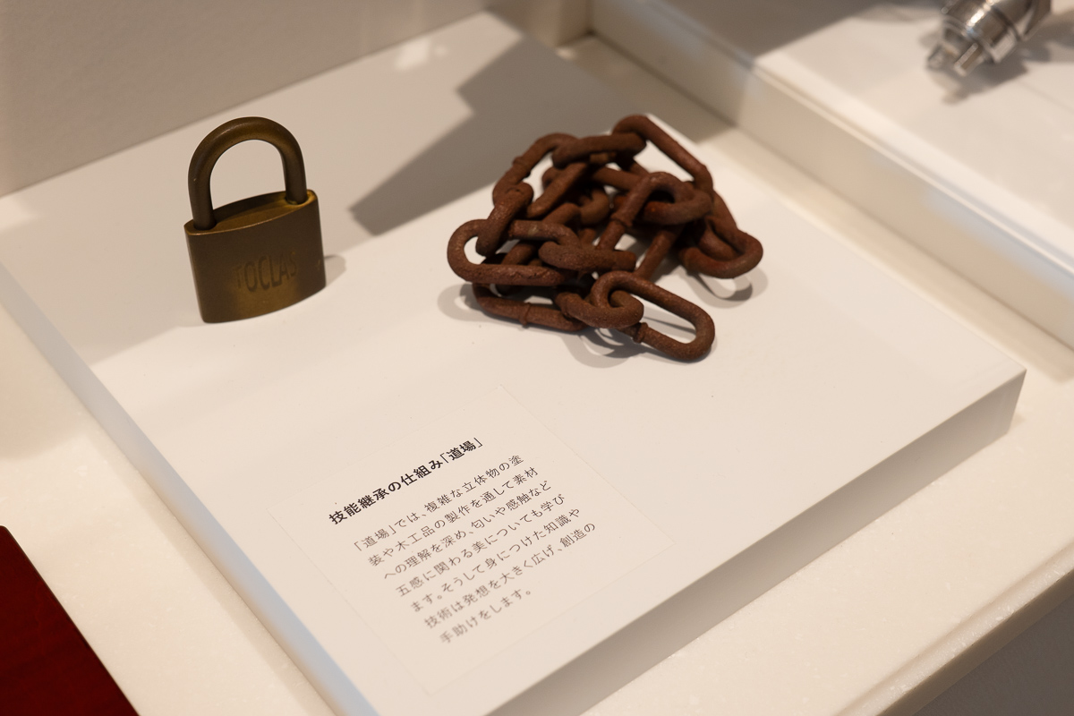 複雑な立体物の塗装サンプル